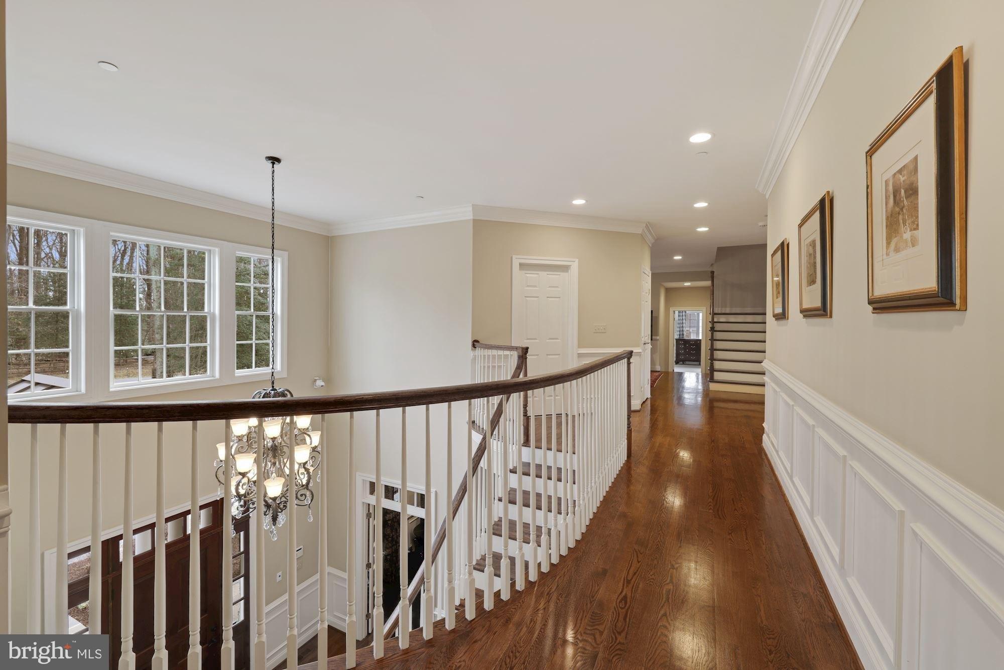 Logan Dr, Potomac, MD 20854