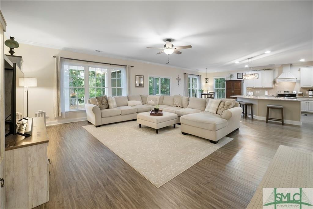 Lindenhill Ct, Savannah, GA 31405