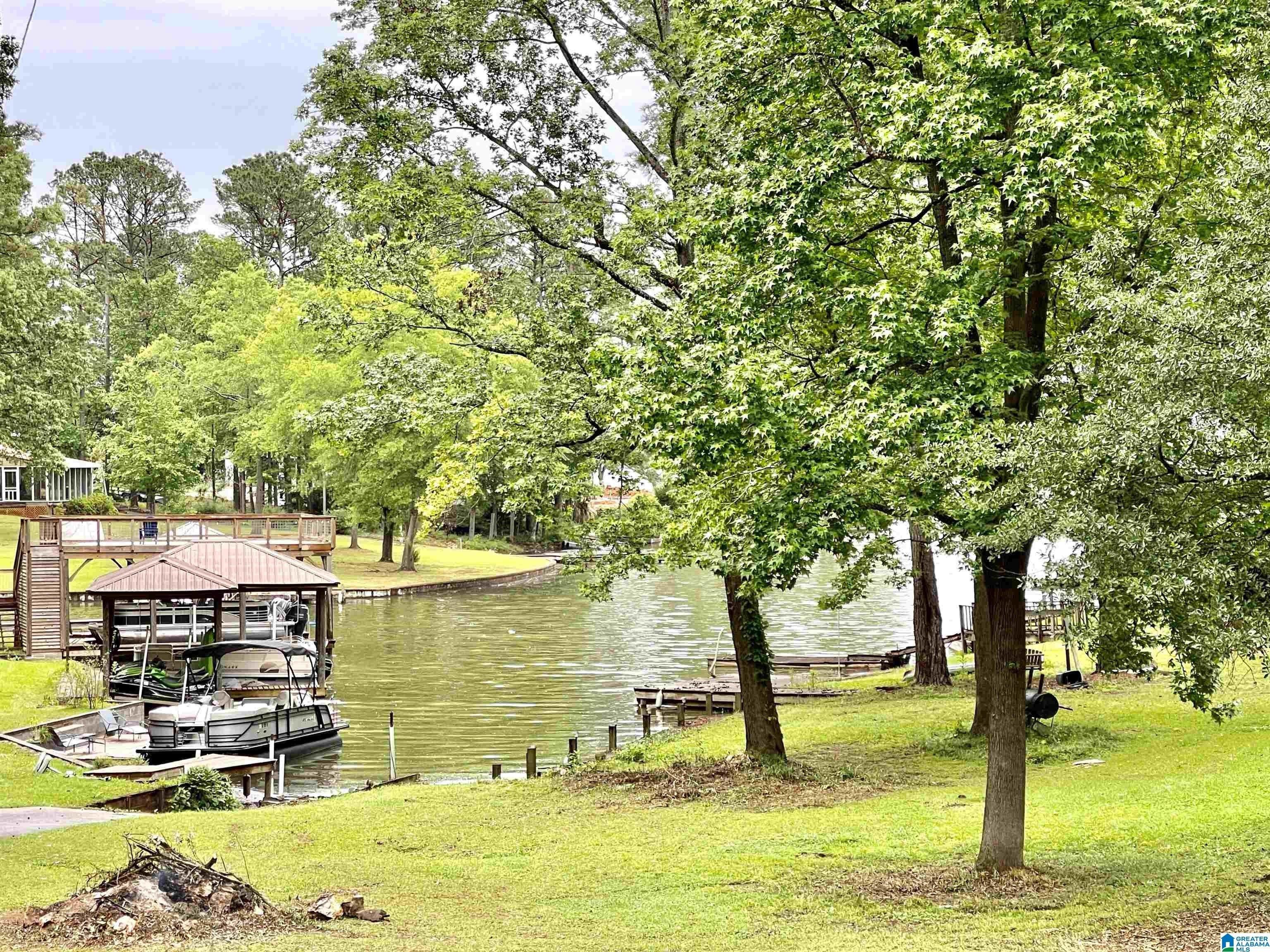 Cove Dr, Pell City, AL 35128