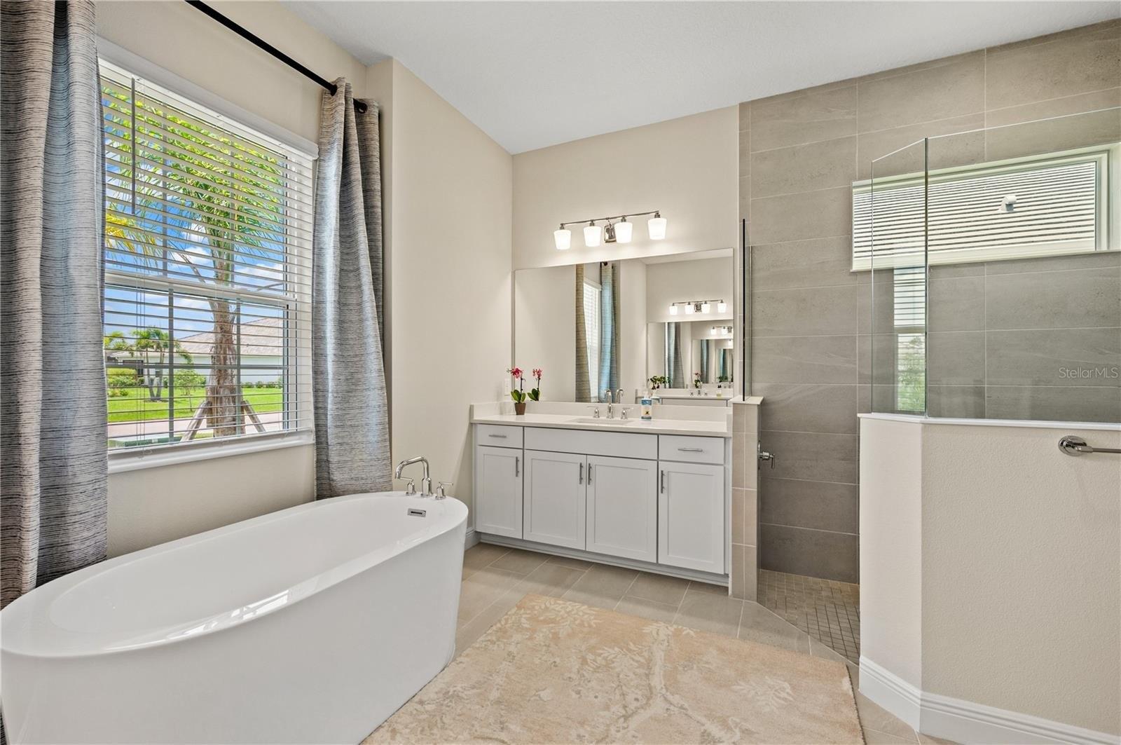 Davie Ct, Venice, FL 34293