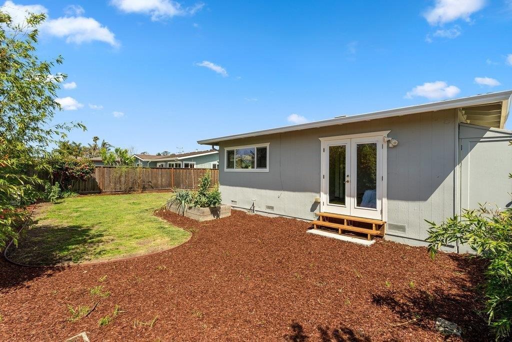Dougmar Dr, Santa Cruz, CA 95062