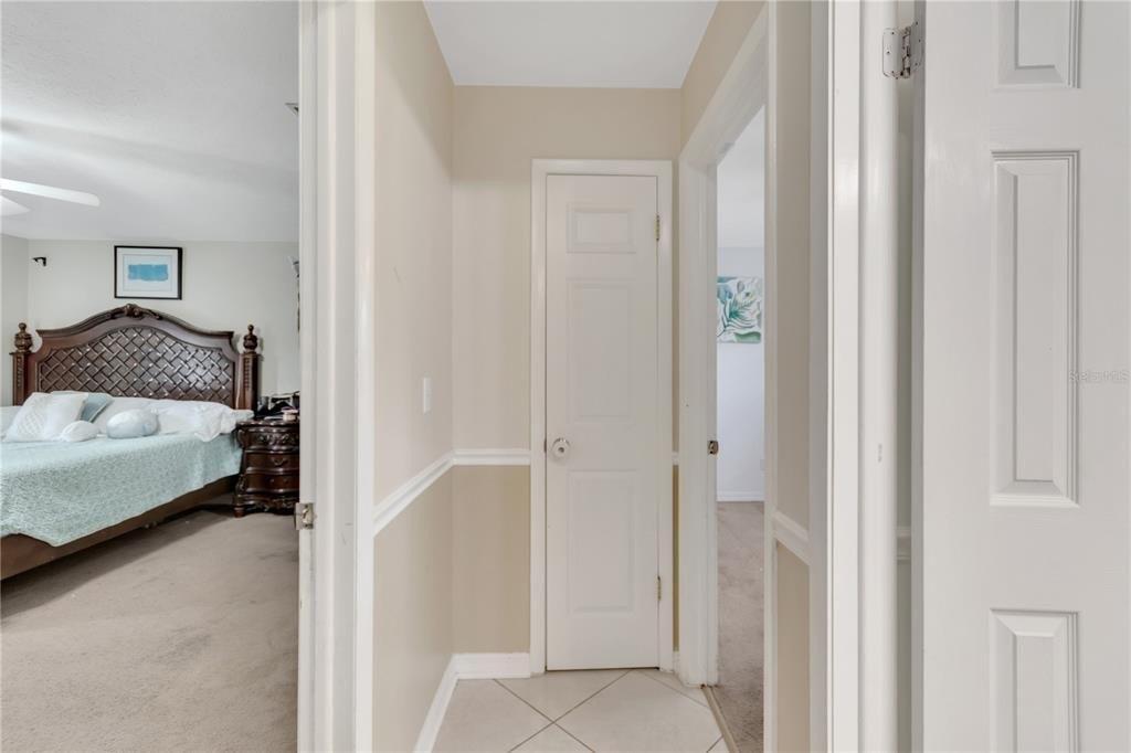 Cedar Tree Ln, Seffner, FL 33584