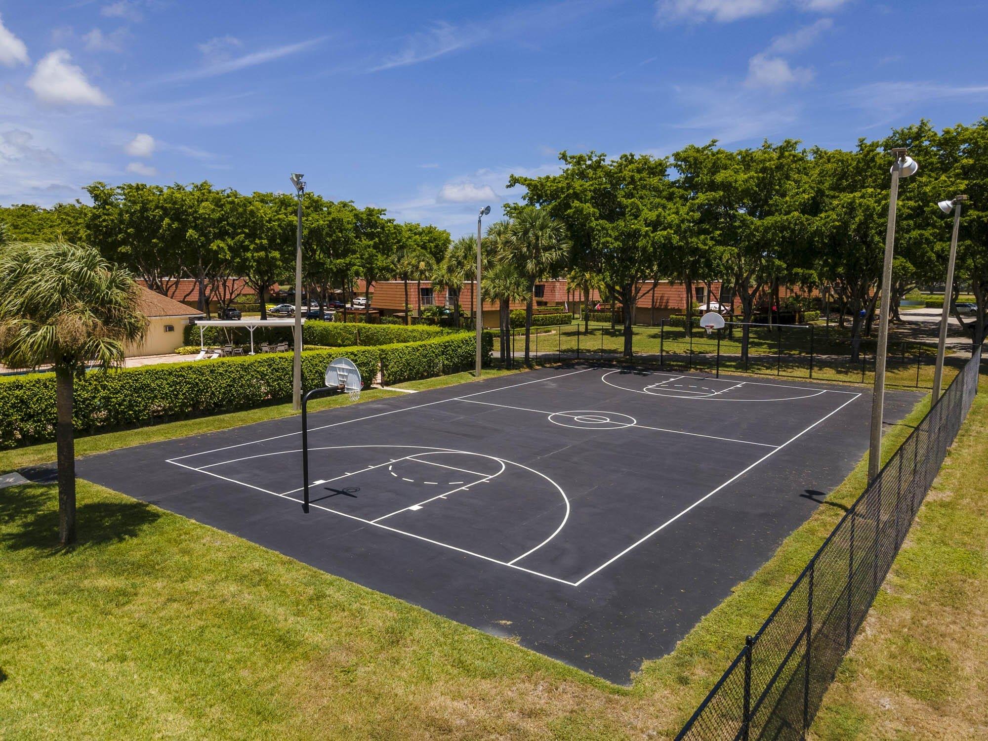Buttonwood Ln, Boynton Beach, FL 33436