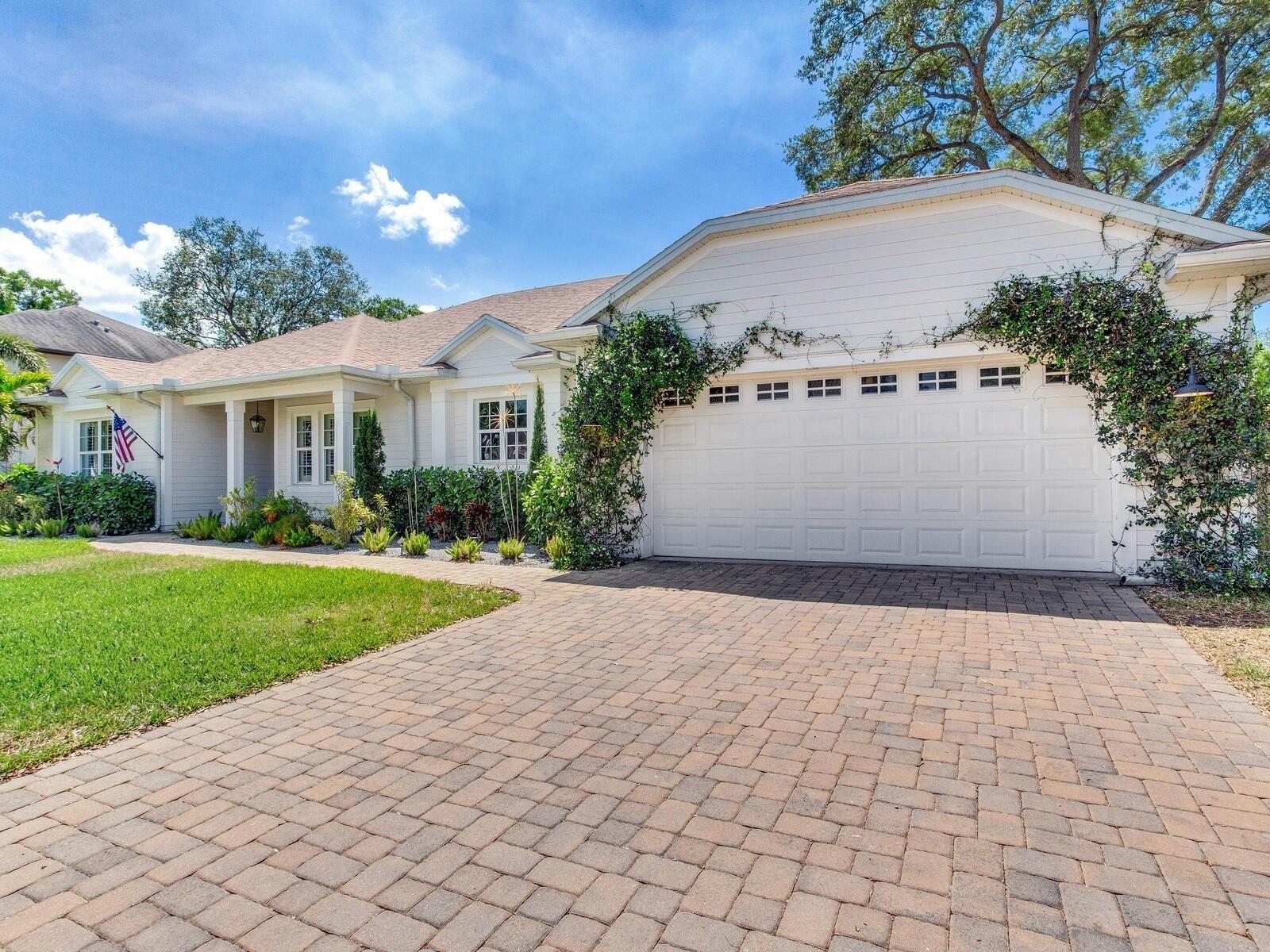 W Barcelona St, Tampa, FL 33629