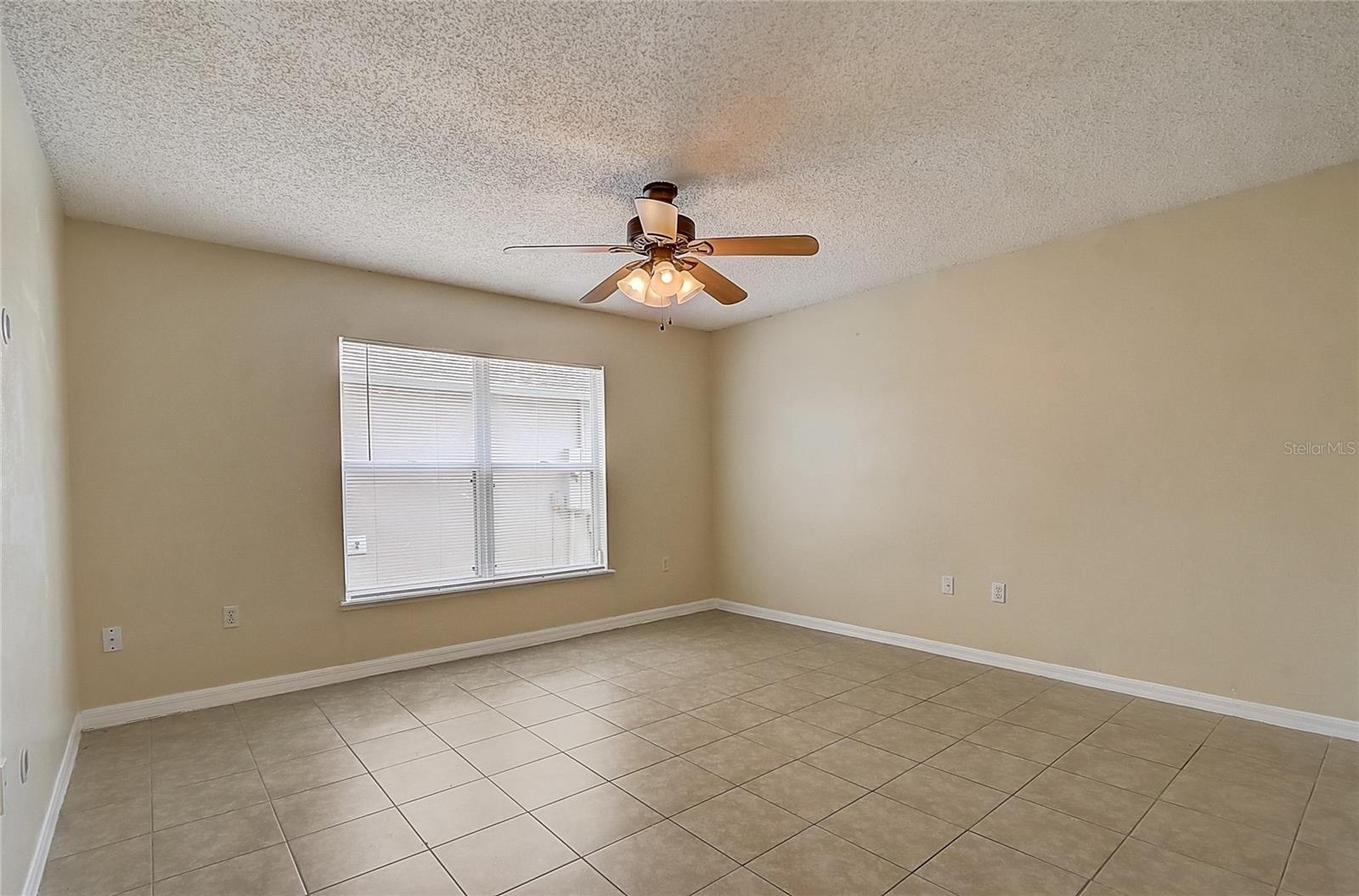 Curtis Ave, Groveland, FL 34736