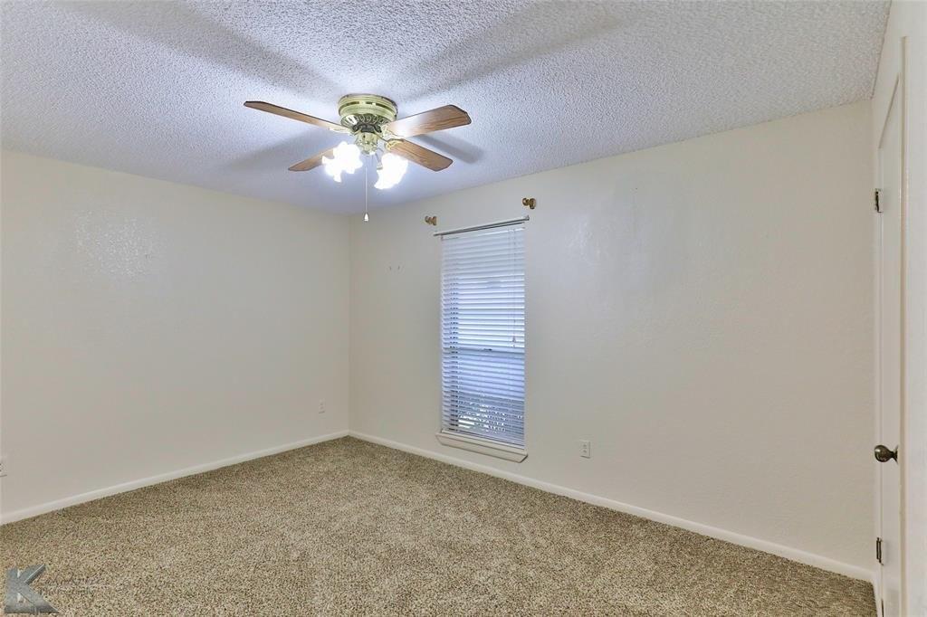 Oaklawn Dr, Abilene, TX 79606