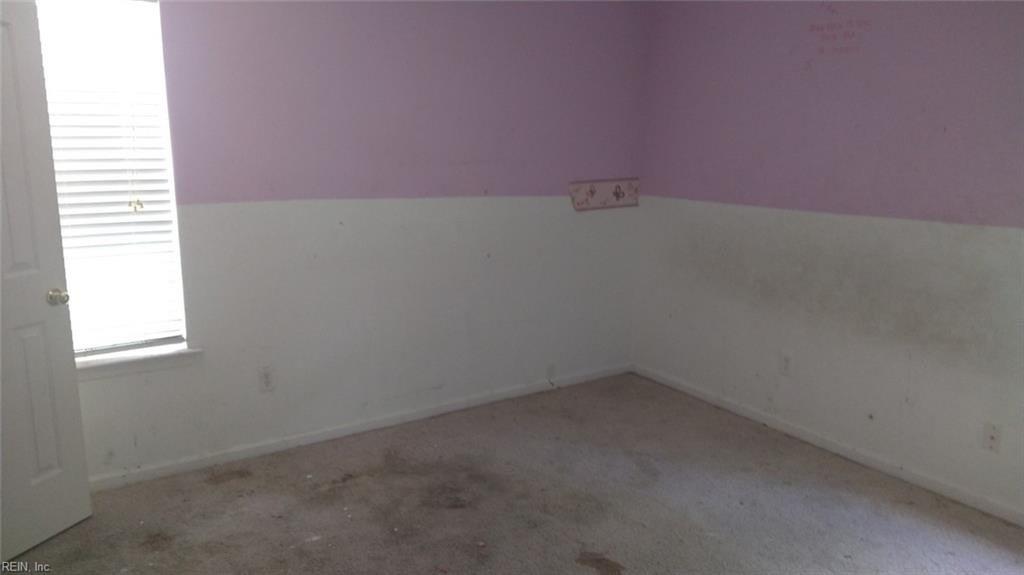 Osceola Ave, Suffolk, VA 23434