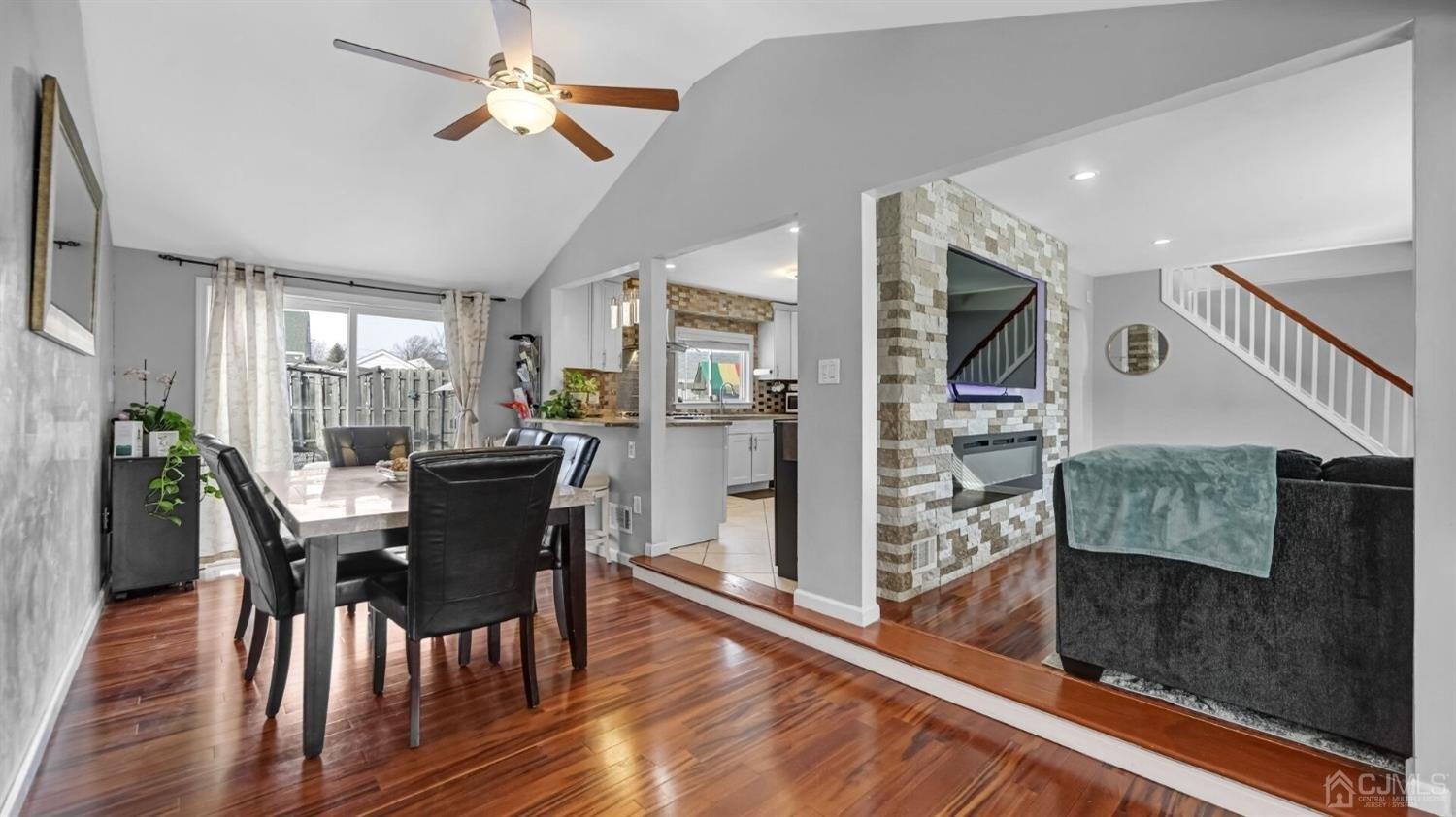 Crestview Rd, Fords, NJ 08863