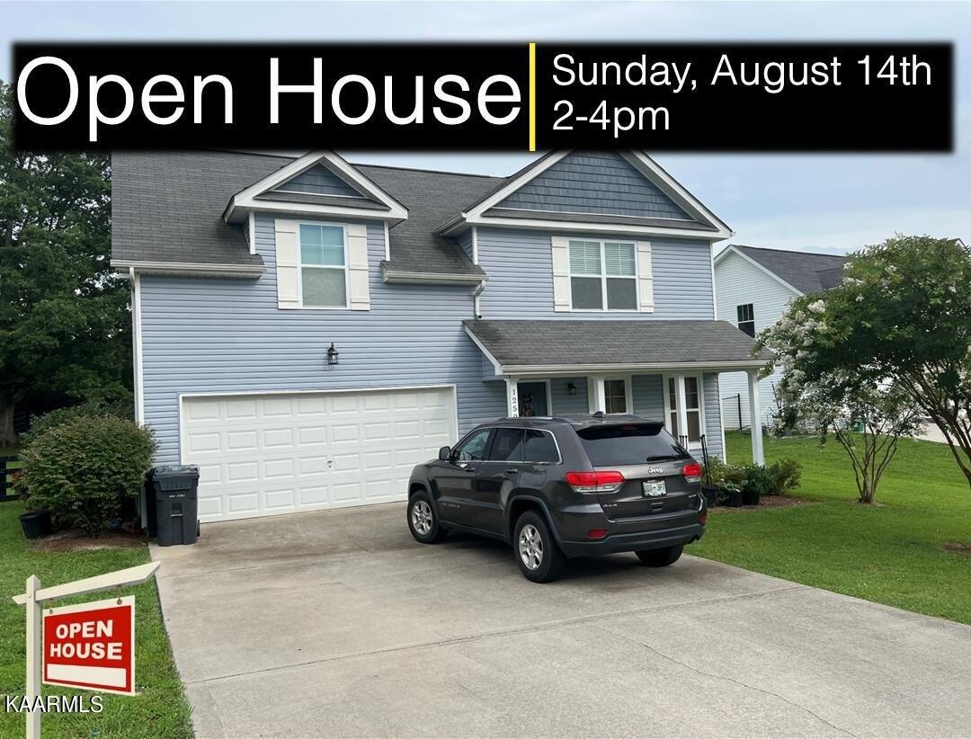 Quiet Brook Ln, Knoxville, TN 37914