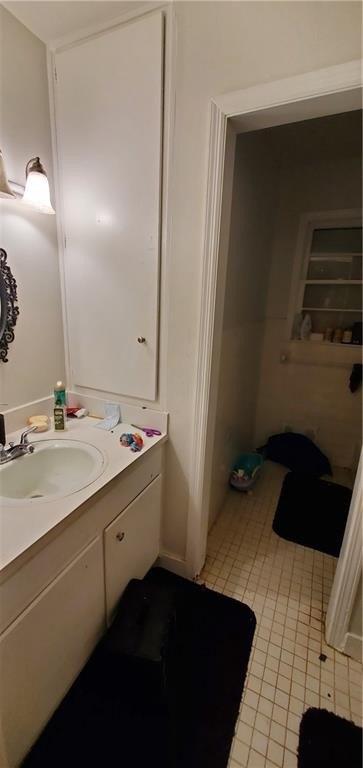 Lynn Iris Dr, Decatur, GA 30032