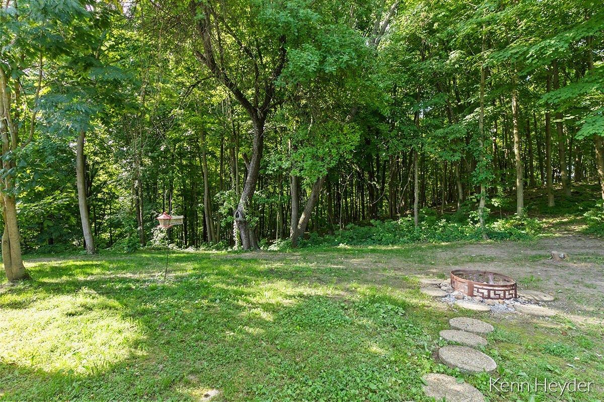 122nd Ave, Hopkins, MI 49328