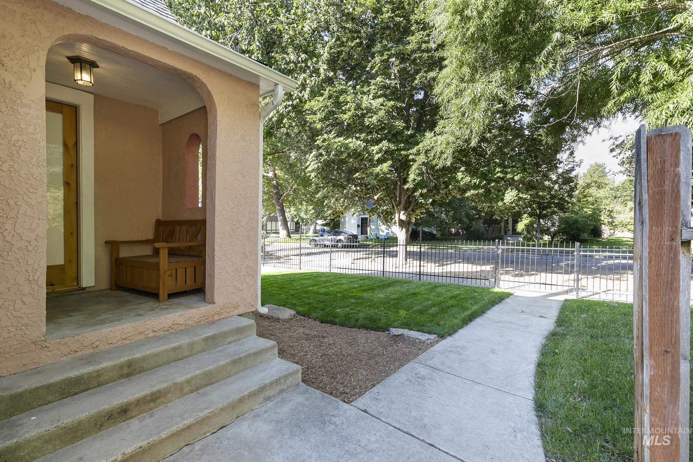 N 16th St, Boise, ID 83702
