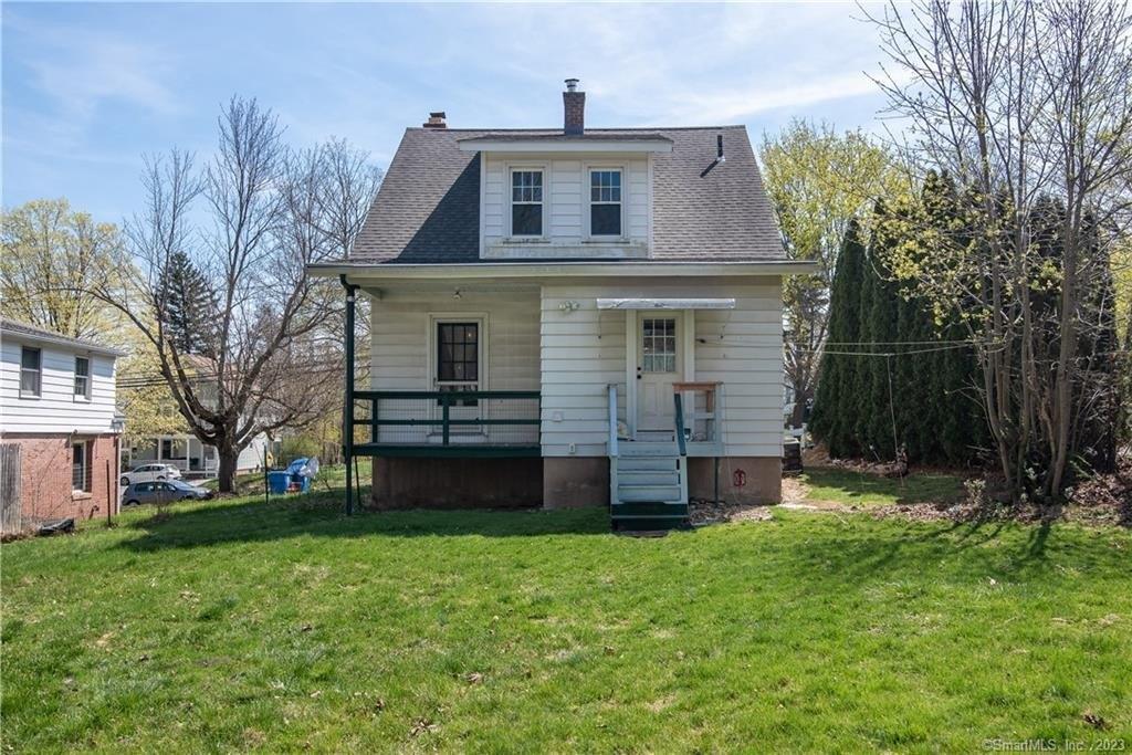 Bretton Rd, Middletown, CT 06457
