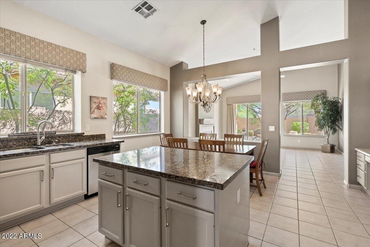 E Whistling Wind Way, Scottsdale, AZ 85255
