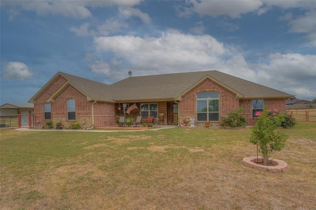 Gibson Ln, Weatherford, TX 76088