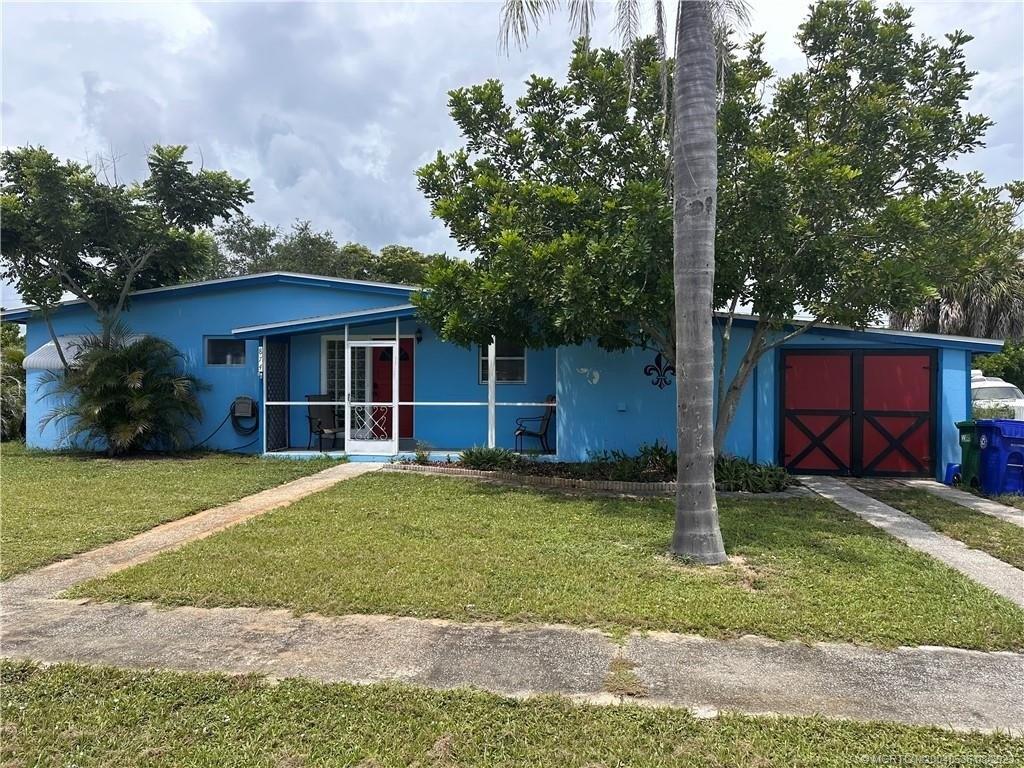 Dolores St, Sebastian, FL 32958