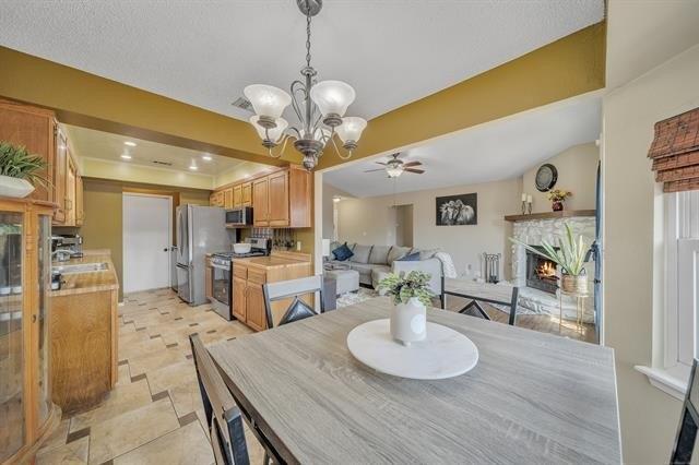 S Poplar Pl, Glenpool, OK 74033