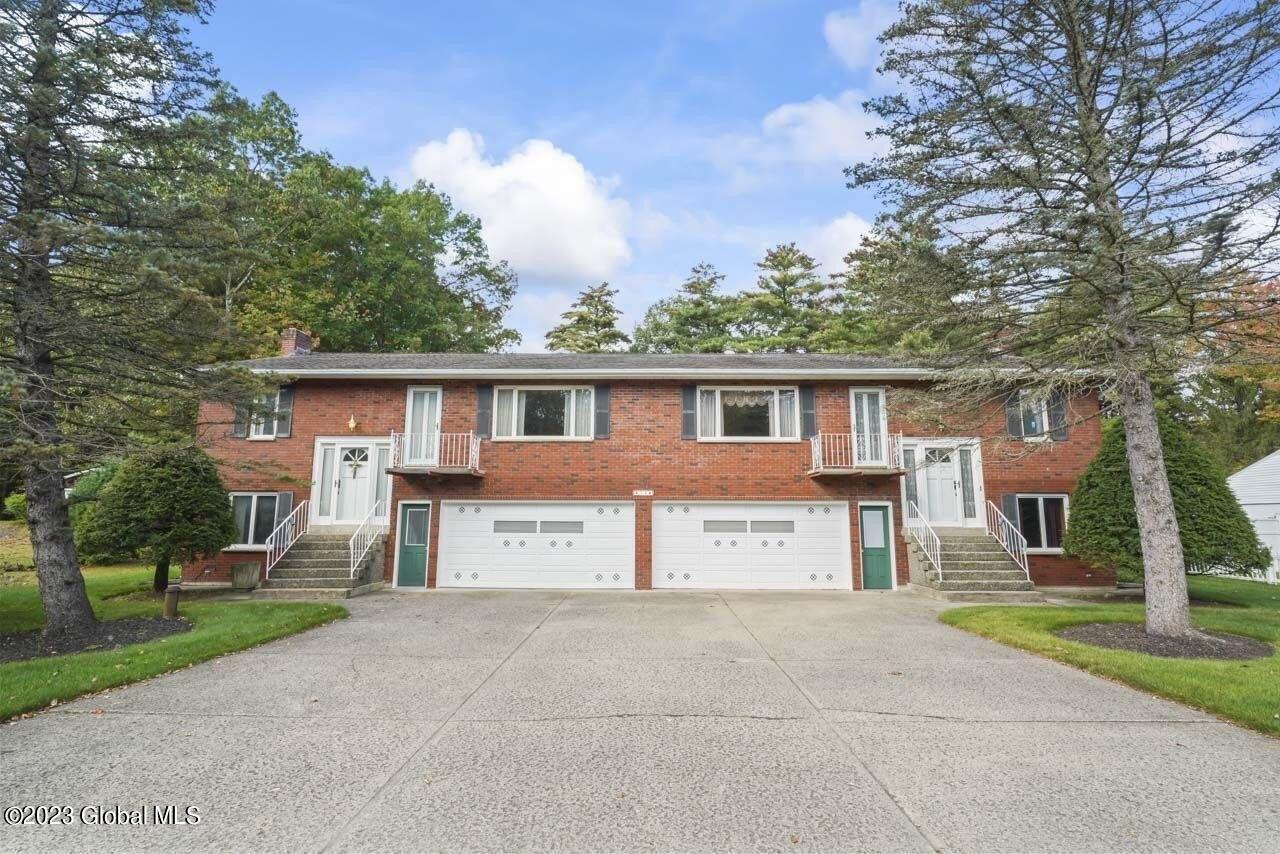 Route 236, Halfmoon, NY 12065