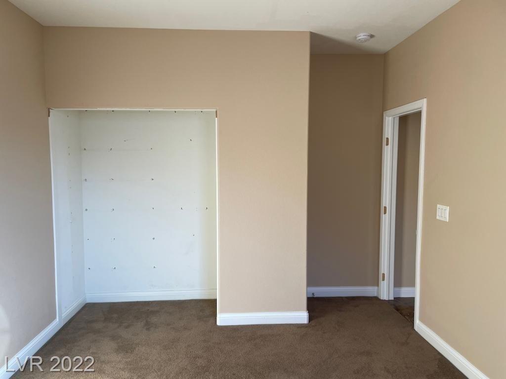 Singing Dove Ave, Henderson, NV 89002