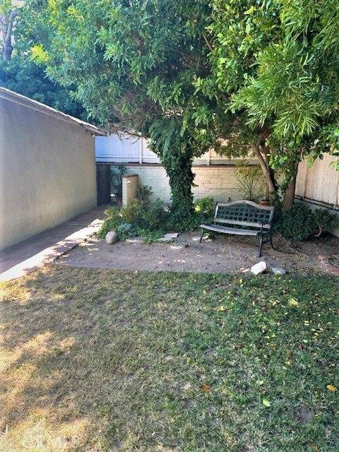 Pine Ave, Manhattan Beach, CA 90266