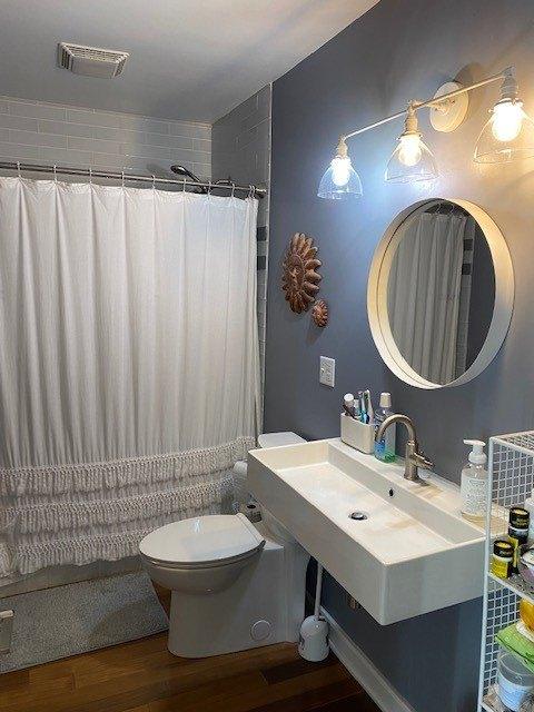 Sherman St, Galion, OH 44833