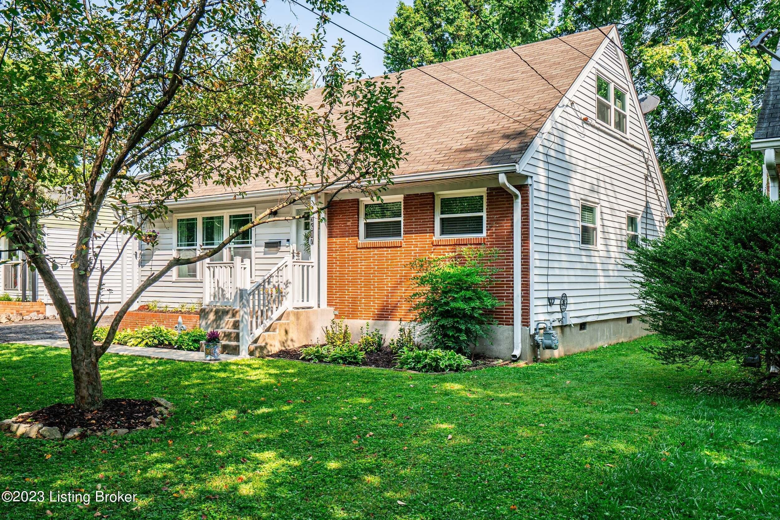 Gardiner Ln, Louisville, KY 40205