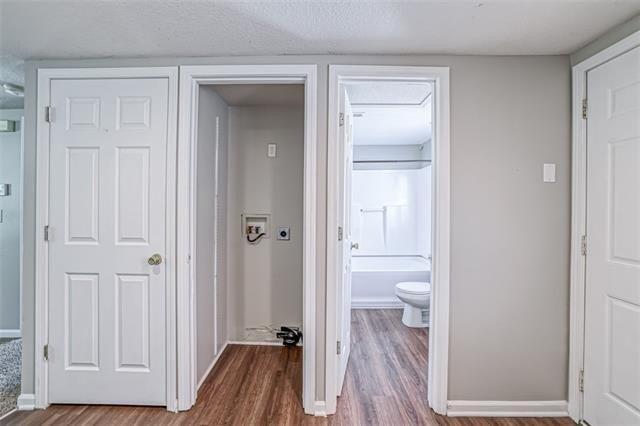 8th St, Grandview, MO 64030