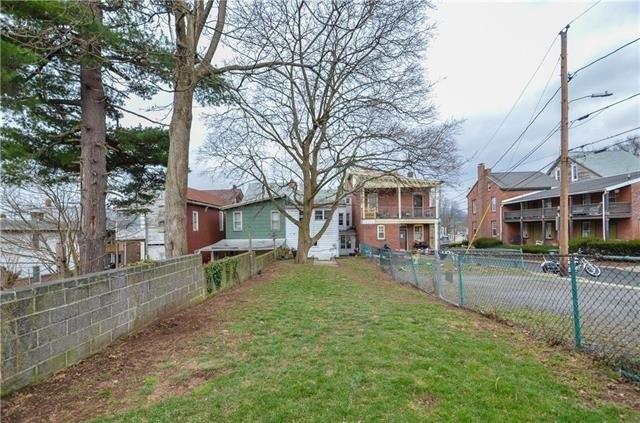 E Main St, Schuylkill Haven, PA 17972