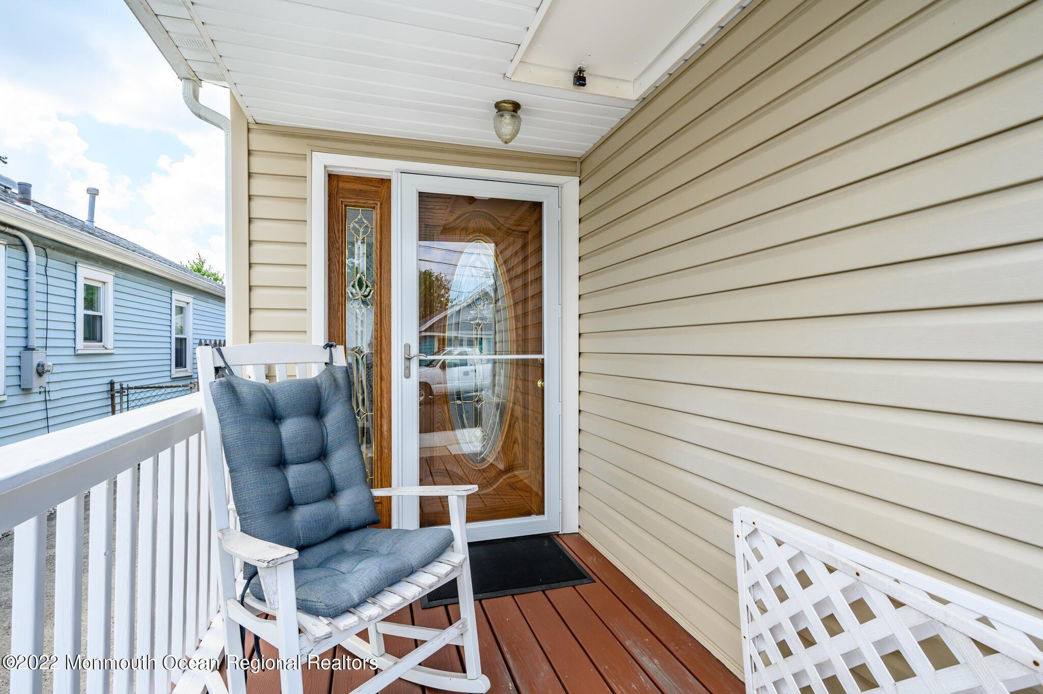 Randall Pl, Keansburg, NJ 07734