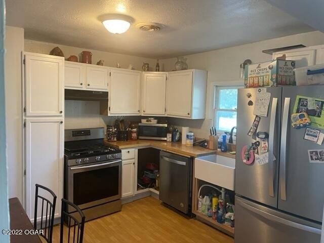 W Phelps Ave, Pierce City, MO 65723