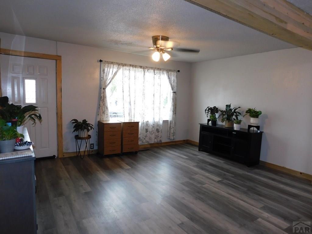 Frontier St, Pueblo, CO 81006