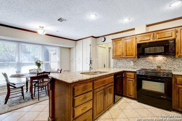 Whisper Wood Ln, San Antonio, TX 78216