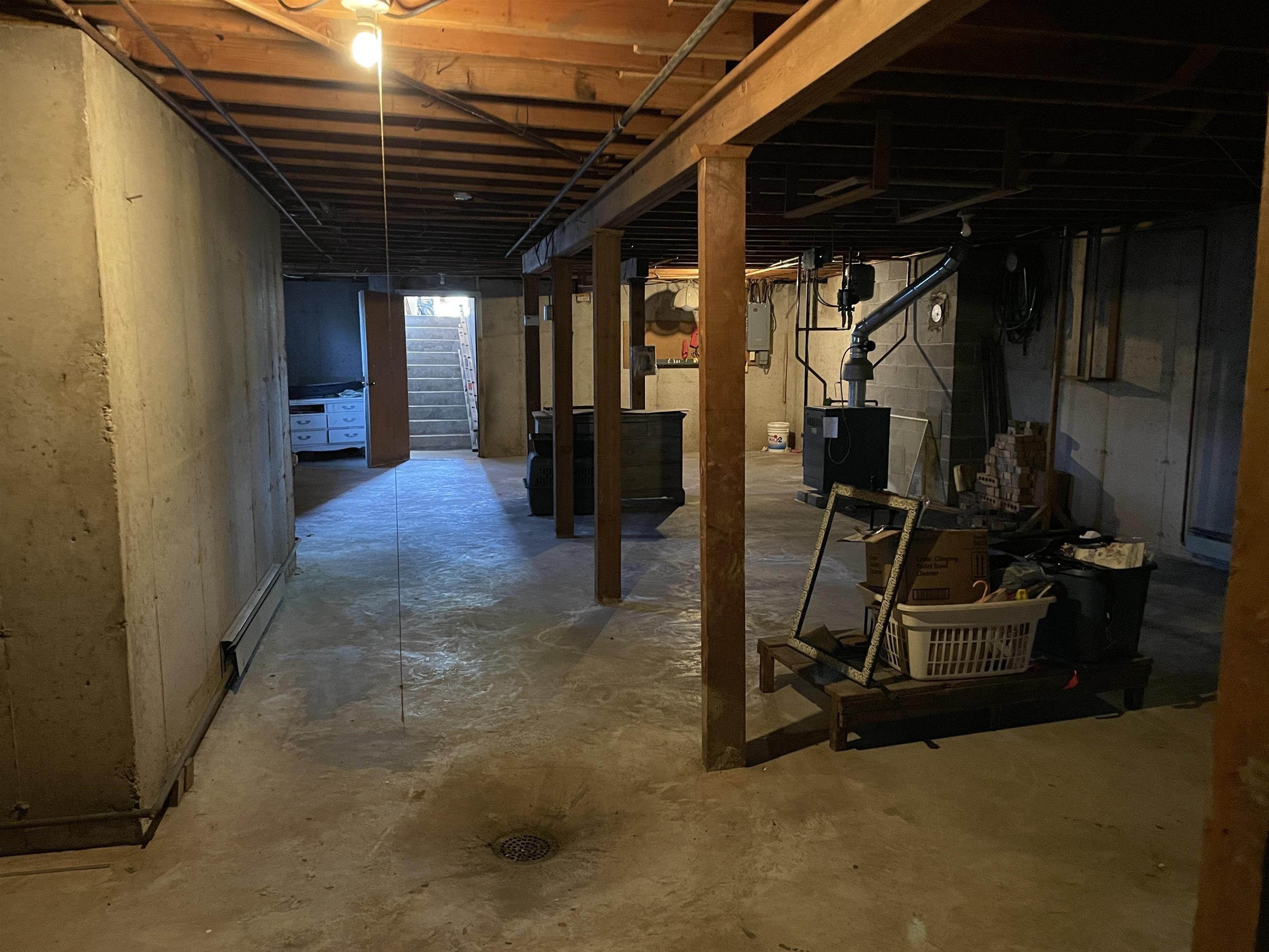 Elm St, Mauston, WI 53948