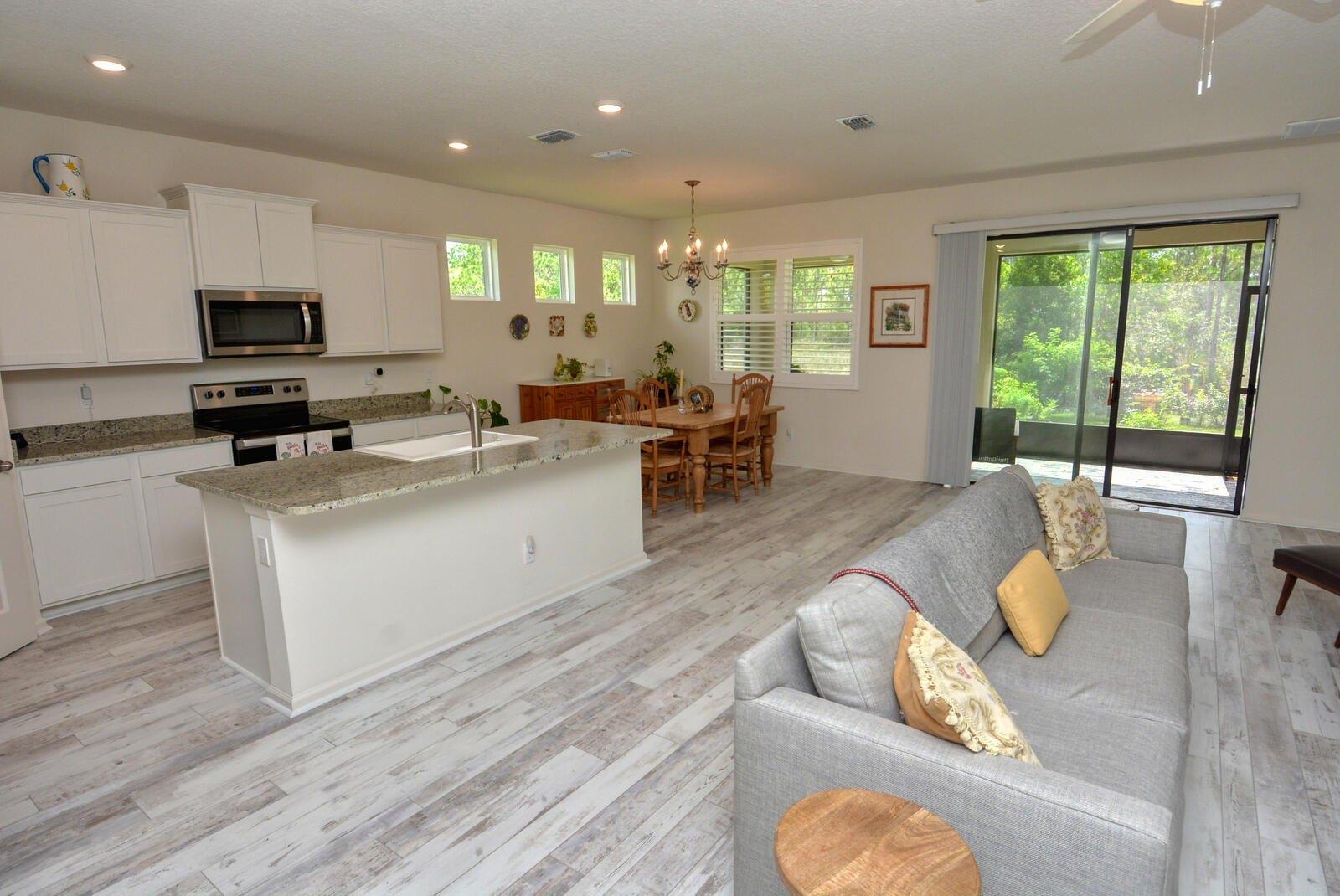 Nw Regent St, Port Saint Lucie, FL 34983