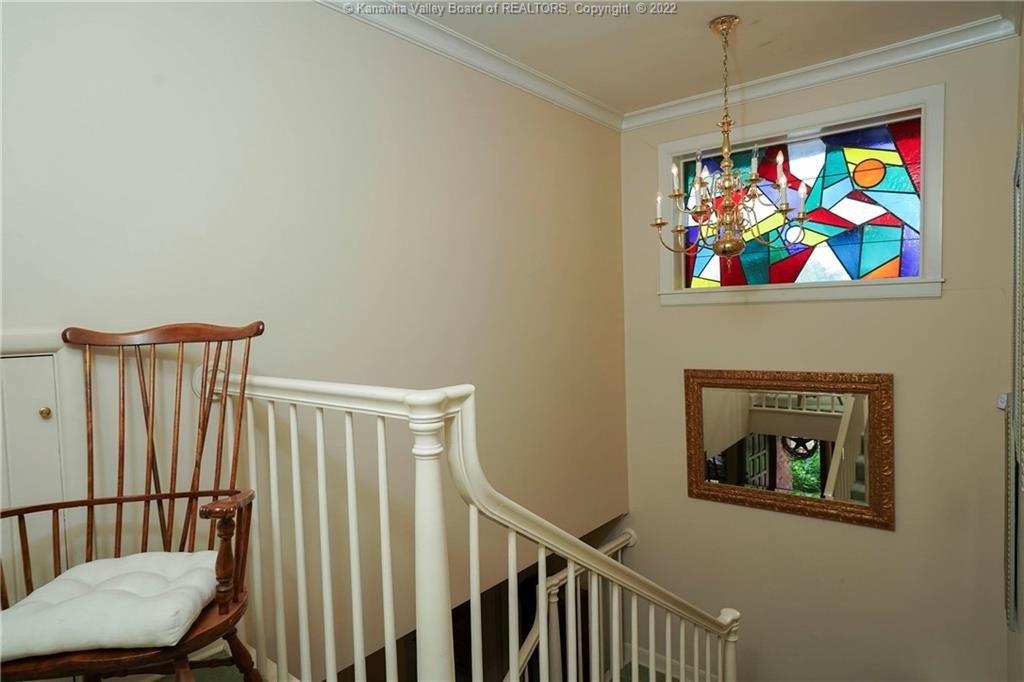 Community Dr, Manhasset, NY 11030