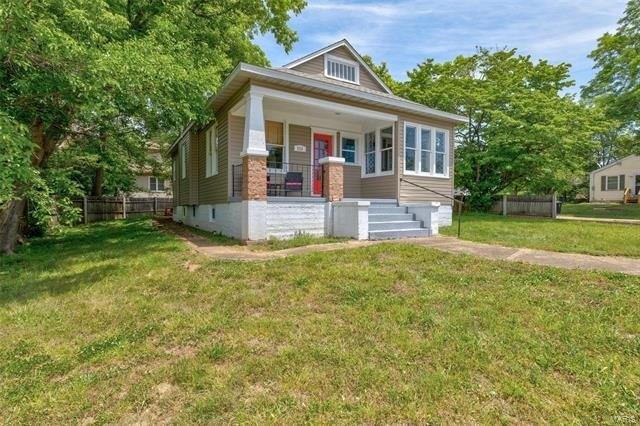 E Walnut St, Arcadia, MO 63621