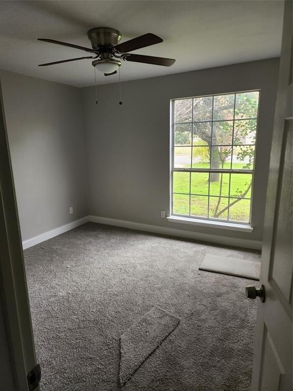 Dora St, Bedford, TX 76022