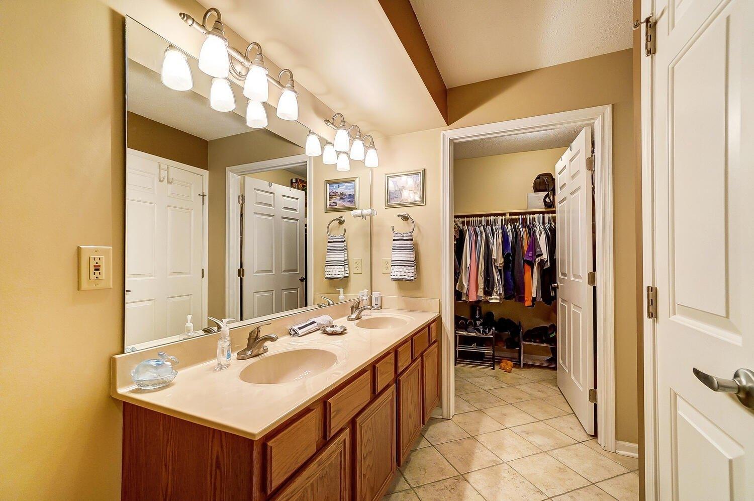 Trent Close, Springfield, OH 45503