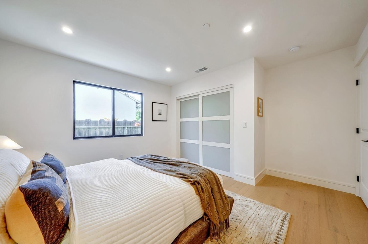 Carlisle Dr, San Mateo, CA 94402