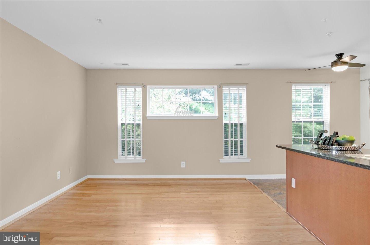 Wildflower Pl, Delran, NJ 08075