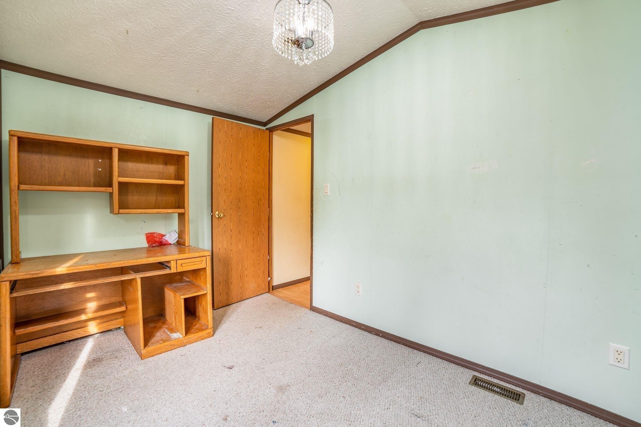 Vallado Dr, Weidman, MI 48893
