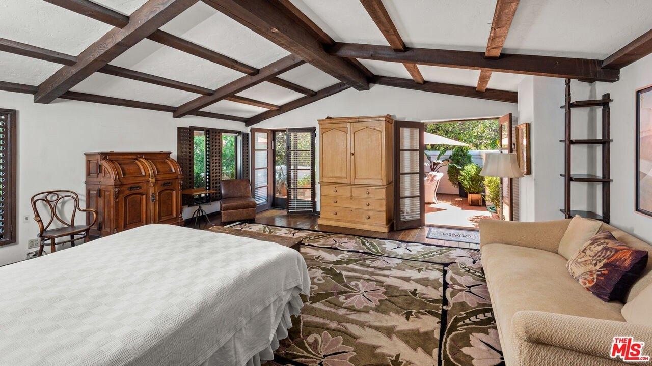 N Arden Dr, Beverly Hills, CA 90210