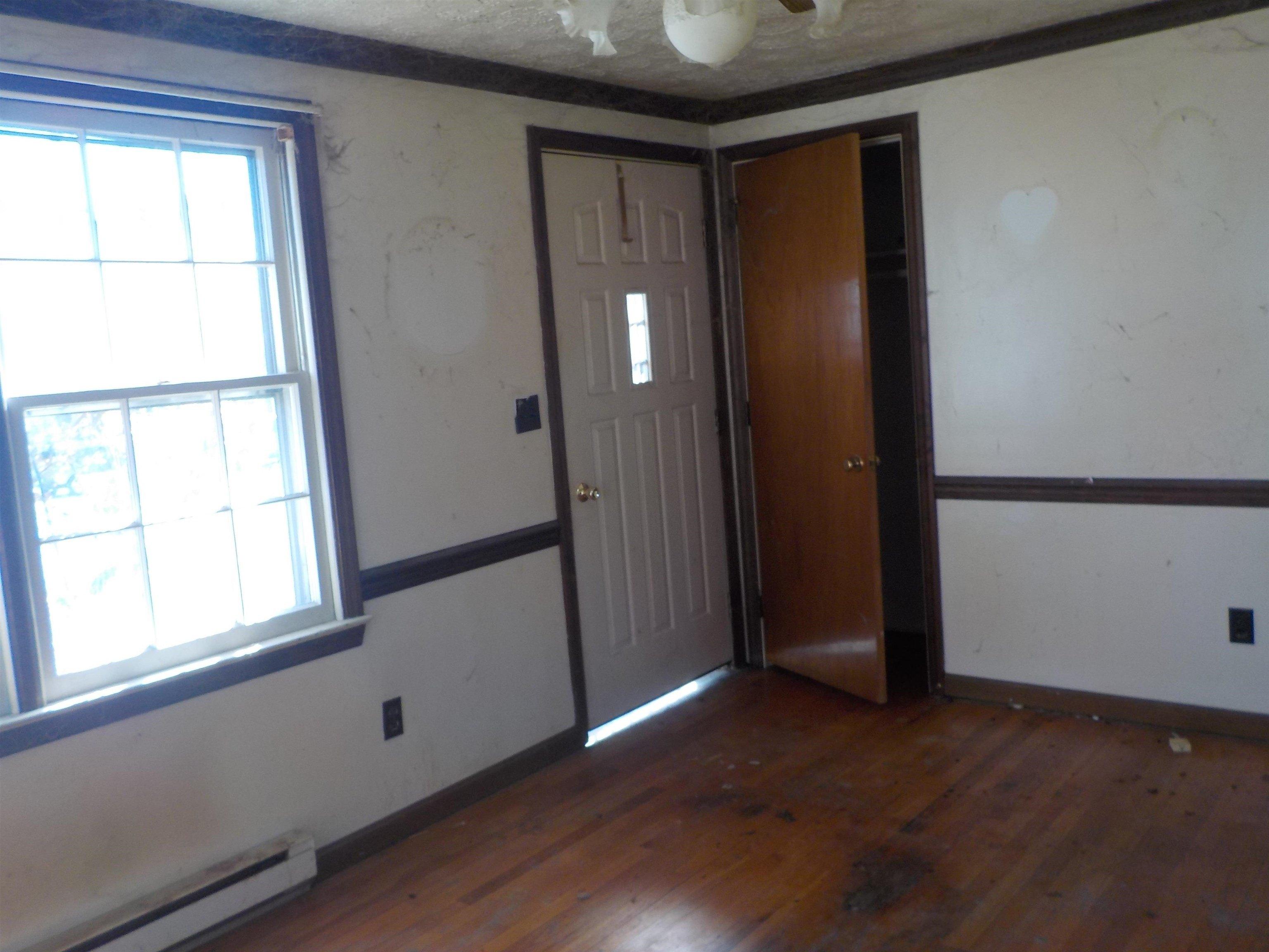 Cardinal St, Mount Jackson, VA 22842
