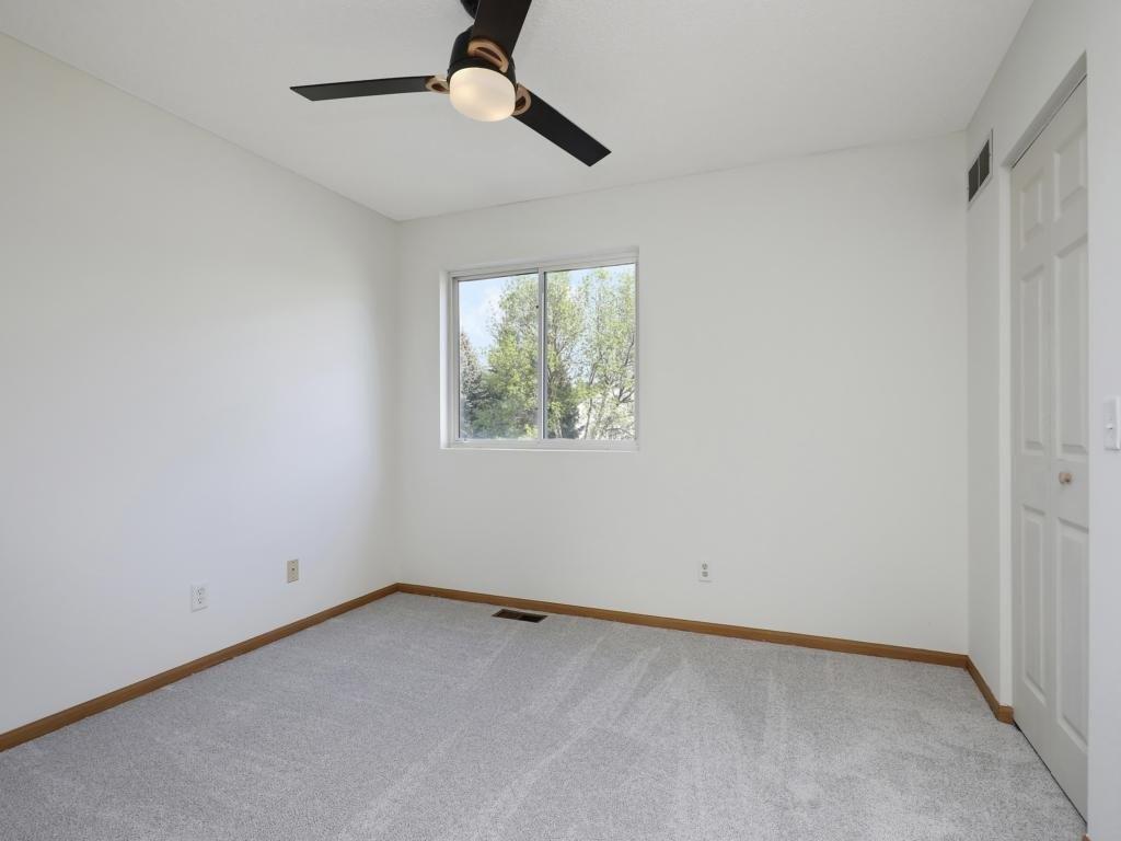 Murdock Ter, Eden Prairie, MN 55347