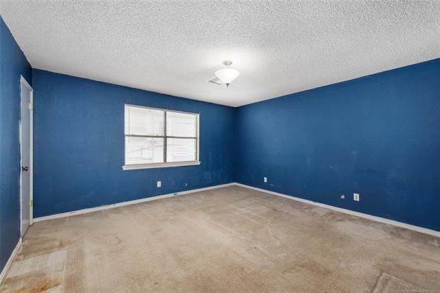 W M St, Jenks, OK 74037