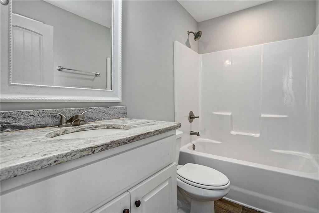 Fraser Cir, Gainesville, GA 30506