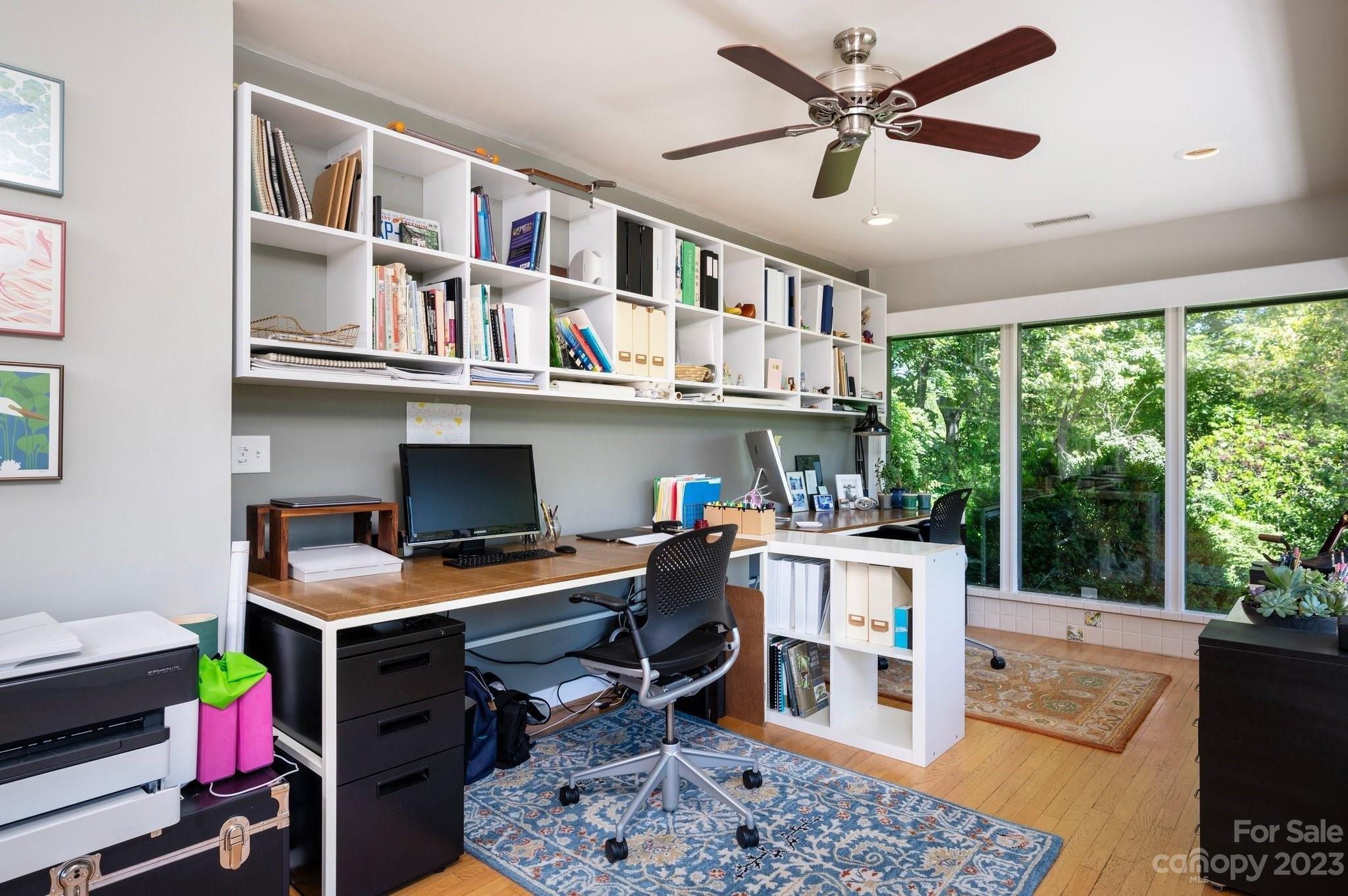 W Kensington Rd, Asheville, NC 28804