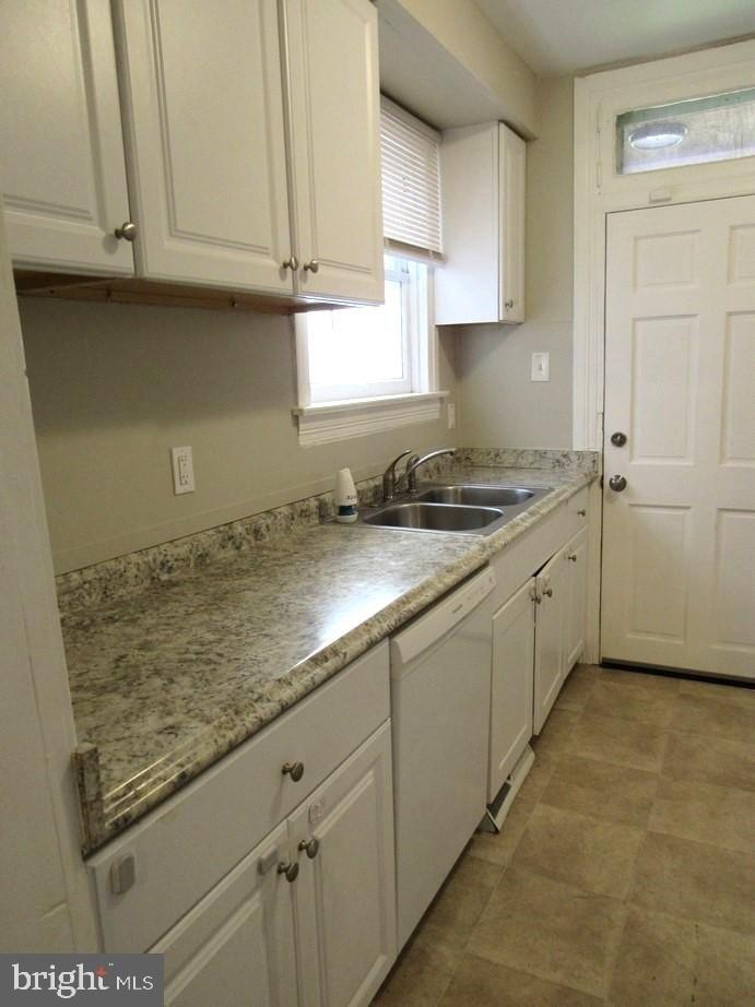 W Maple St, York, PA 17401