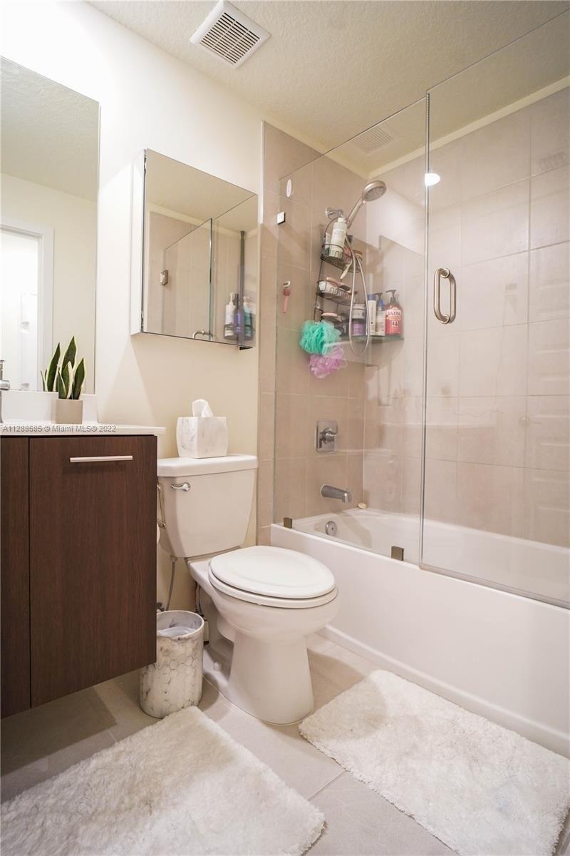 Nw 83rd Path, Doral, FL 33166