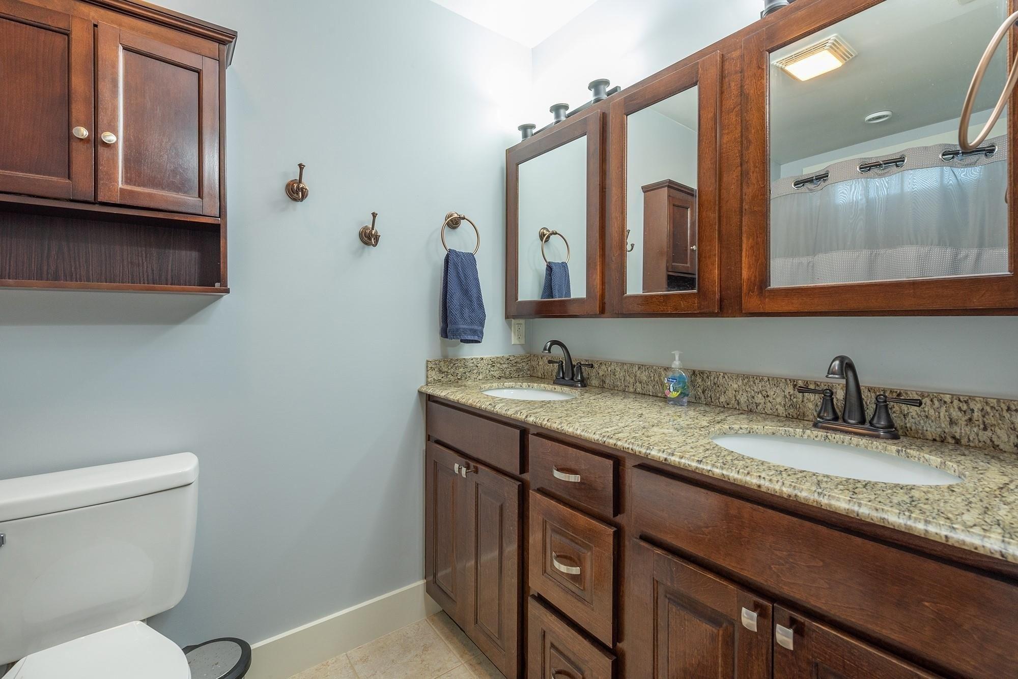 Mostert Dr, Asheville, NC 28804